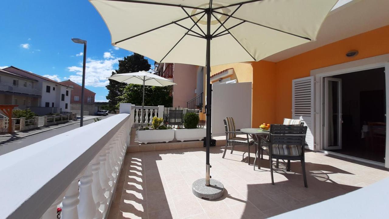 Apartments Pavelic Novi Vinodolski Εξωτερικό φωτογραφία