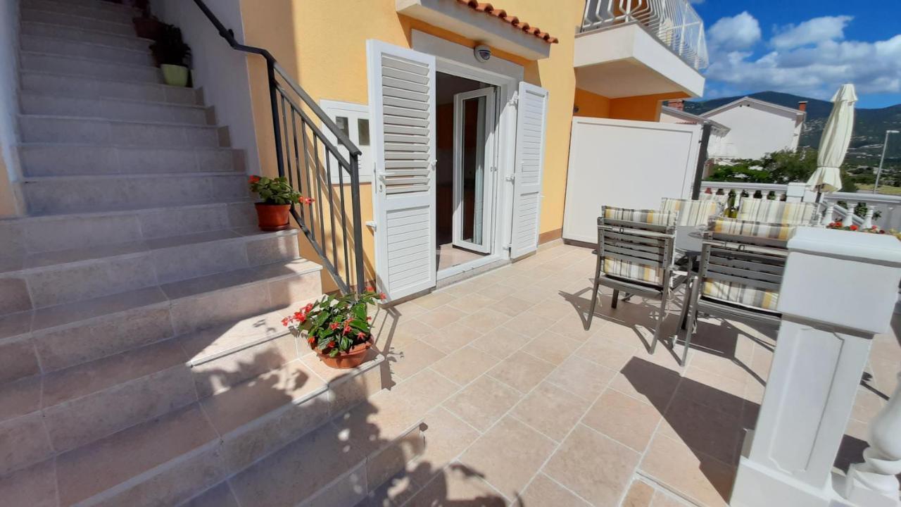 Apartments Pavelic Novi Vinodolski Εξωτερικό φωτογραφία
